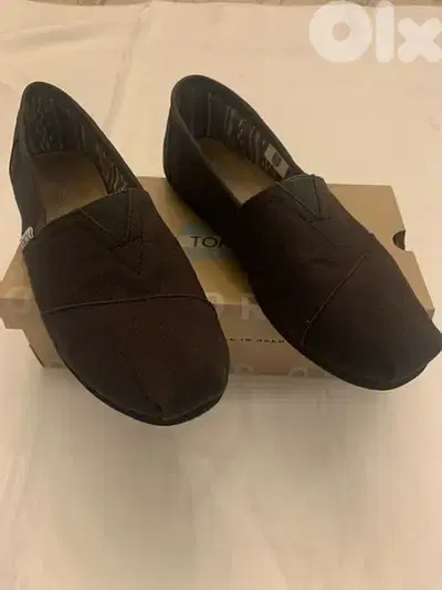 TOMS.