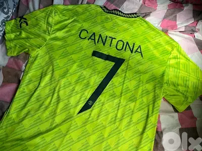 cantona 7  Manchester United limited edition jersey copy AAA+ for 5 $