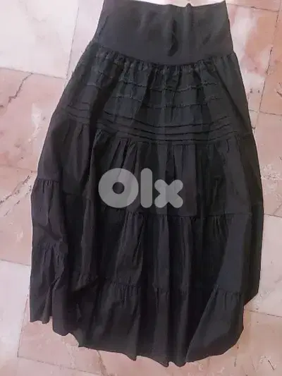 للبيع تنوره طويله