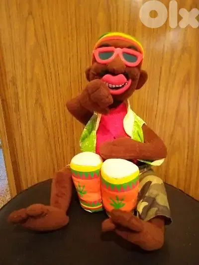 AFRIKAN SINGING & MOVING on DRAMS MAN Working As new mechanism Toy=22$