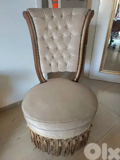 Bergere Chairs ( 2 ) كنبايات عدد