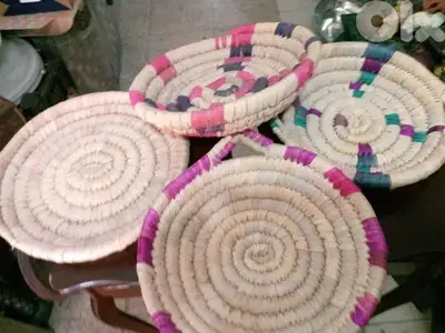 مجموعة سلال قش مميز