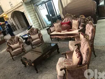 طقم كنبايات مصري ملكي حفر خشب زان خمس قطع وطاولة
