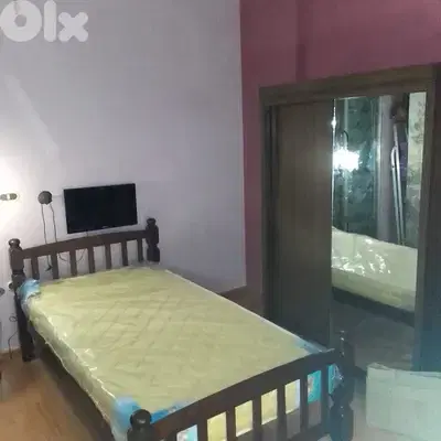 تخت مفرد مع فرشه