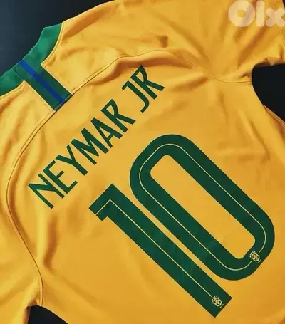 neymar jr / 2018 world cup brasil home nike kit