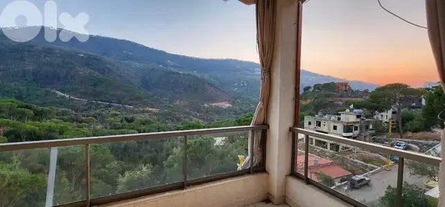 180m2 apartment+Mountain view for sale in Baabdat - شقة في بعبدات
