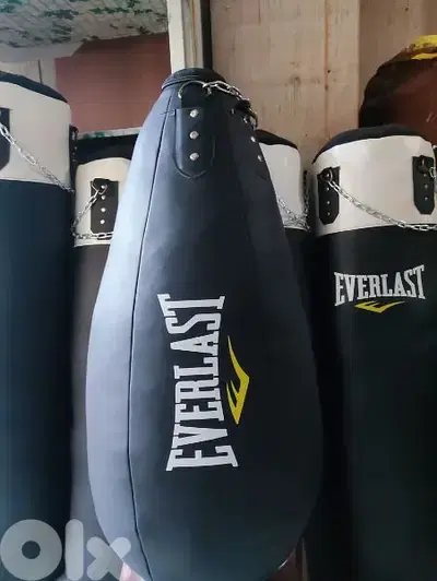 Everlast Tear Drop Punching Bag Everlast Tear Drop Punching Bag